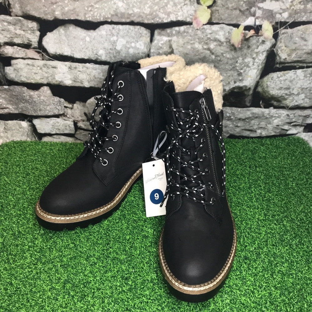 Universal Thread Sherpa Bootie - image 6